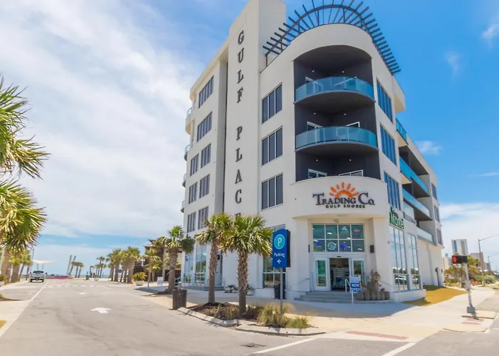 Spacious, 5 Bedroom On The With Rooftop Pool Next To The Hangout! Holiday home Gulf Shores