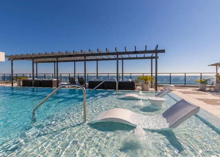Holiday home Spacious, 5 Bedroom On The With Rooftop Pool Next To The Hangout! Gulf Shores
